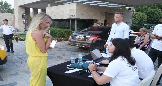 Antalya’da Jennifer Lopez rüzgarı