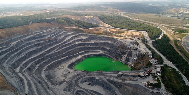 İstanbul’un ciğerlerine verilen zarar havadan görüntülendi