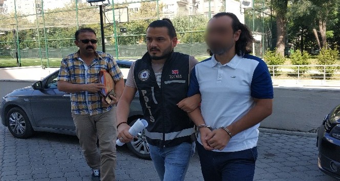 Samsun’da FETÖ’den aranan 2 kişi saklandıkları örgüt evlerinde yakalandı