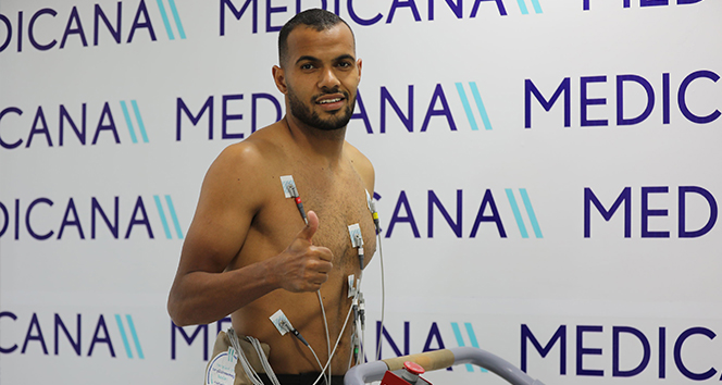 Fernando Andrade saÄlÄ±k kontrolÃ¼nden geÃ§ti