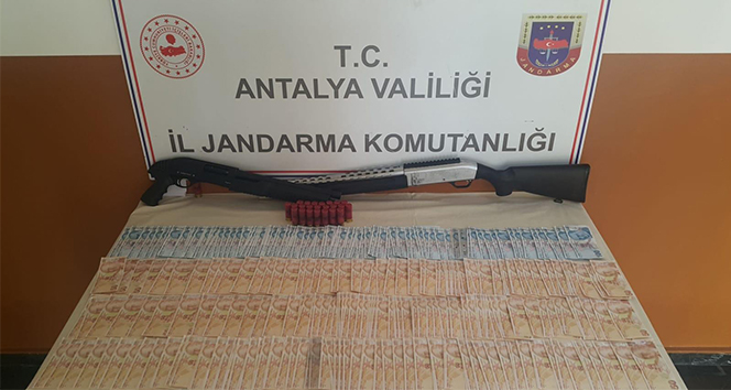 Sahte 23 bin TL vererek 17 kurbanlÄ±k alan ÅÃ¼pheliler yakalandÄ±