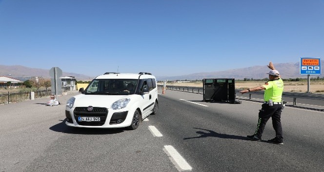 Erzincan’da trafik denetimi yapıldı