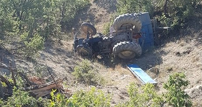 Kontrolden çıkan traktör devrildi: 10 yaralı