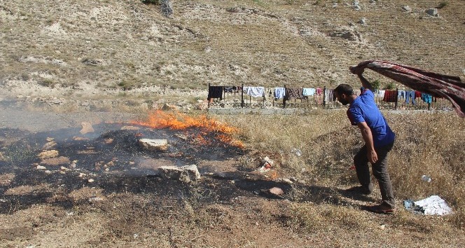 Sivas’ta 50 dönüm otluk alan yandı