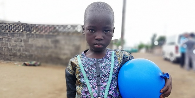 Fildişi Sahili halkının renkli kıyafetleri