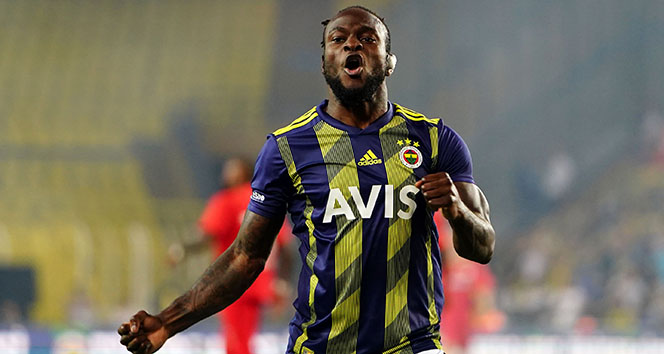 Fenerbahçe&#039;ye Moses şoku!