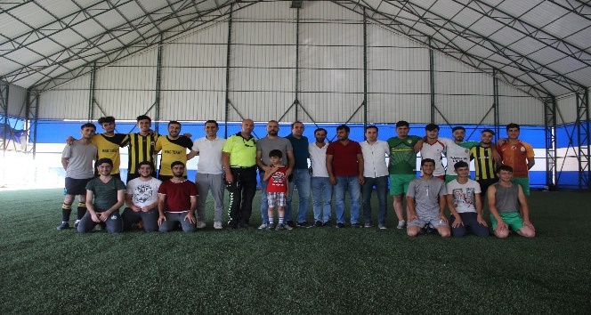 Solhan’da mahalleler arası futbol turnuvası başladı