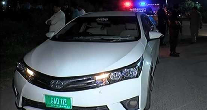 Pakistan’da polis kontrol noktasına saldırı