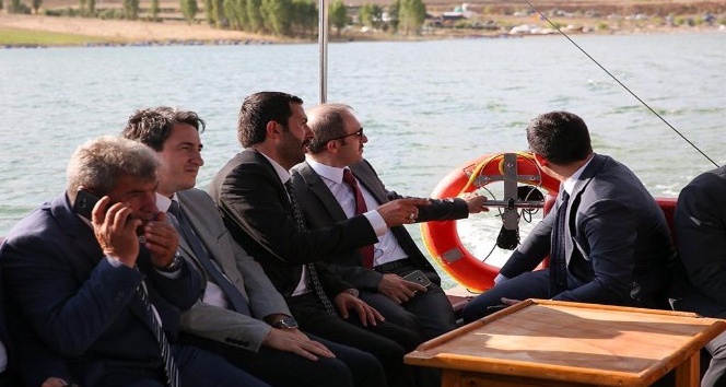 Vali Cüneyt Epcim, Demirözü Barajında incelemelerde bulundu