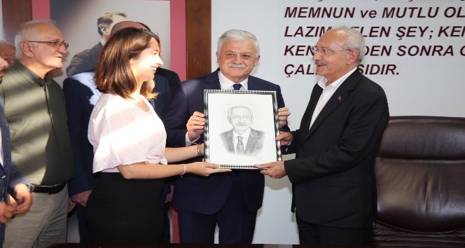 CHP Genel Başkanı Kılıçdaroğlu Burhaniye’de