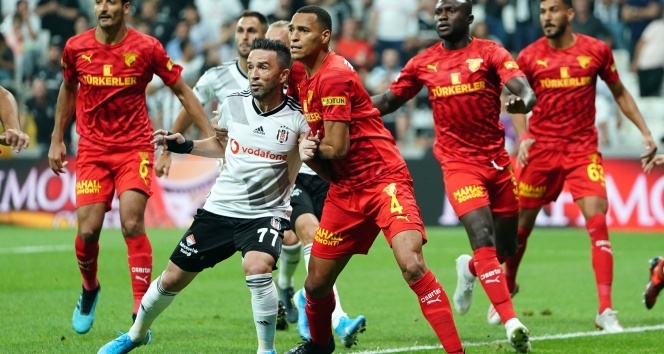Beşiktaş Park&#039;ta farklı galibiyet! Maç sonucu: Beşiktaş 3 - 0 Göztepe