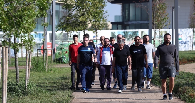 Başakşehirliler Başkan Kartoğlu ile sağlık için yürüdü