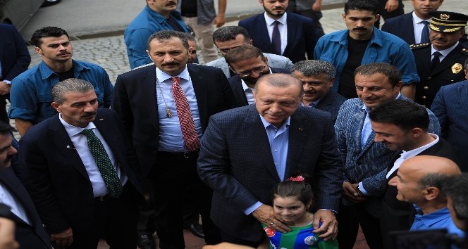 Cumhurbaşkanı Erdoğan Rize’den ayrıldı