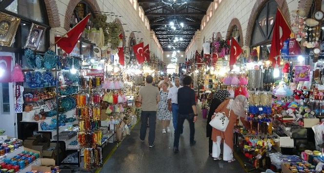 Aynalı Çarşı’da yaz hareketsiz geçti