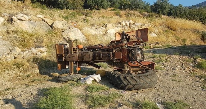 Karaman’da traktör şarampole yuvarlandı: 1 yaralı