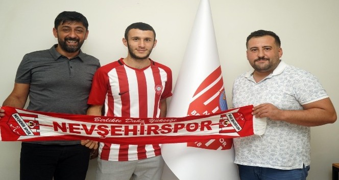Kasımpaşalı Onur Ural, Nevşehir Belediyespor ile anlaştı