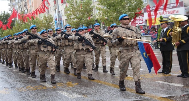 Elazığ’da 30 Ağustos Zafer Bayramı coşkuyla kutlandı