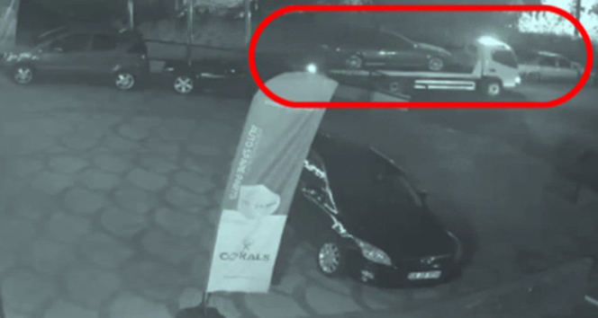 İstanbul’da çekici ile lüks otomobil çalan çete çökertildi