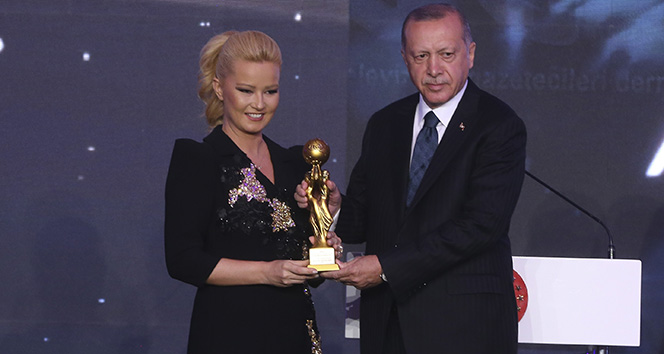 Müge Anlı'ya 'Yılın En İyi Reality Haber Programı' ödülü