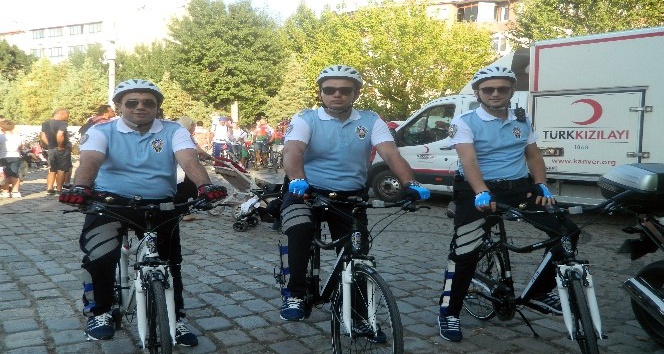 Bisikletli polisler Lüleburgaz’da göreve başladı