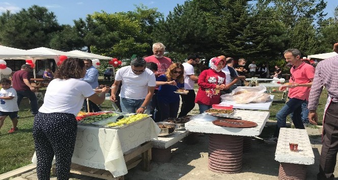 Bolu’da, gazeteciler ve aileleri piknikte biraraya geldi