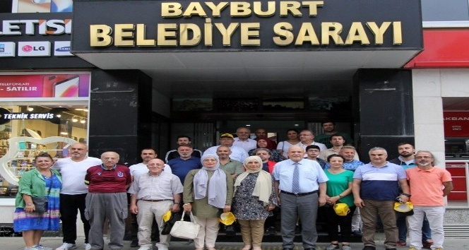 Trabzonlu gazetecilerden Başkan Pekmezci’ye ziyaret