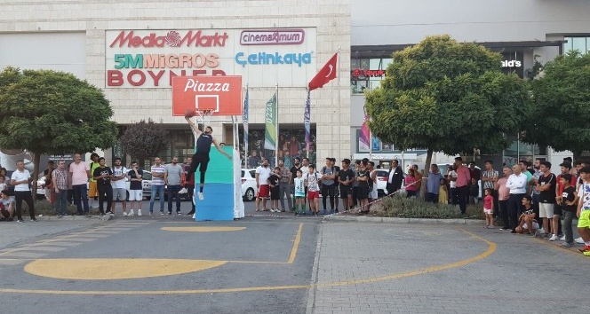 Şanlıurfa Piazza’da Streetball Turnuvası düzenlendi