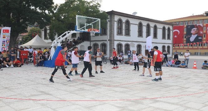 Basketbol Zafer Turnuvası tamamlandı