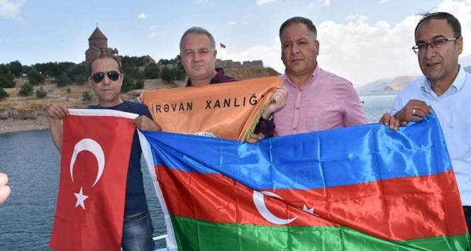 Asimder Başkanı Gülbey: “Akdamar Adasındaki kara haç indirilmelidir”