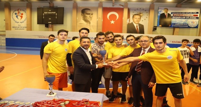 Nevşehir’de mahalleler arası basketbol turnuvası sona erdi