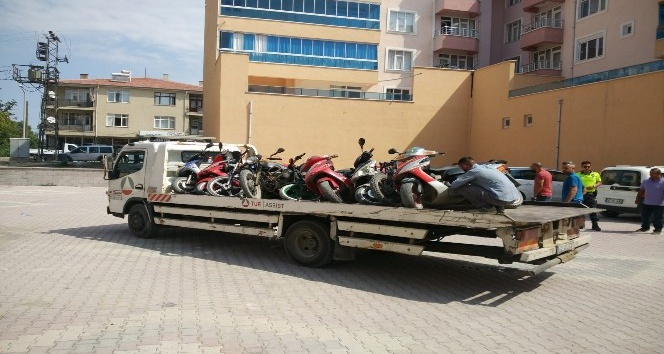 Kulu’da ekipler plakasız motosikletlere göz açtırmıyor