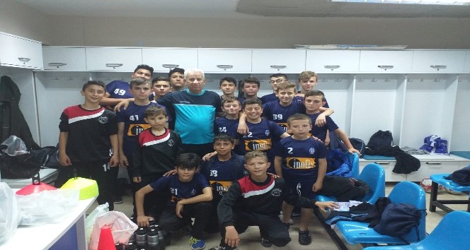 Futbol okulundan Pazaryerispor’a 25 yeni futbolcu