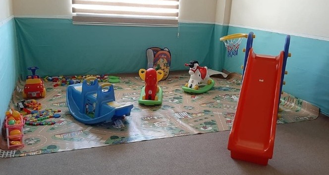 Emet Dr. Fazıl Doğan Devlet Hastanesi’ne çocuk oyun odası açıldı