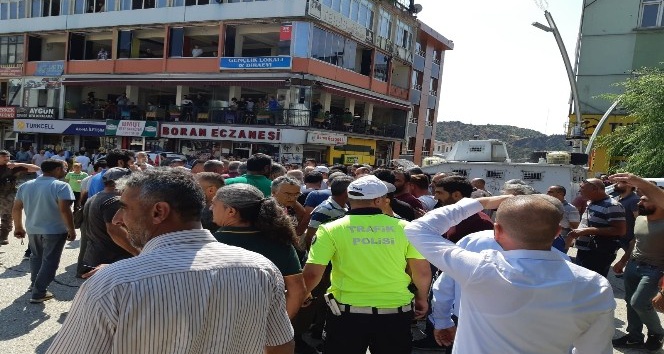 Tunceli’de 2 şahsın kavgası sokakta gerginliğe neden oldu