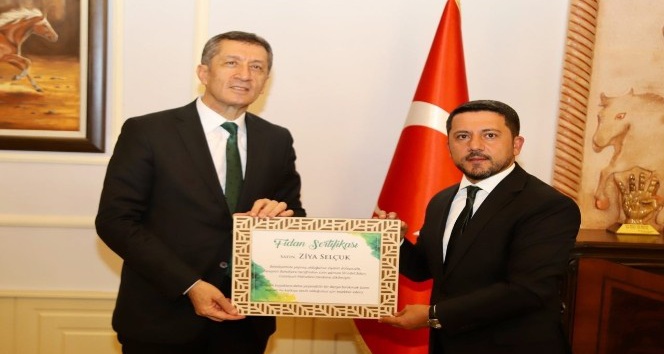 Milli Eğitim Bakanı Ziya Selçuk, Nevşehir Belediyesini ziyaret etti