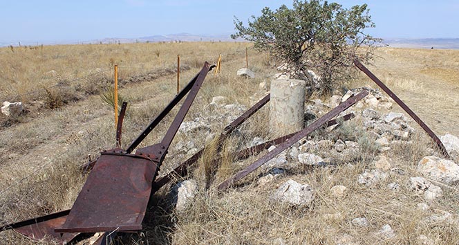 Polatlı'da Yunan ordusuna ait patlamamış bir el bombası bulundu