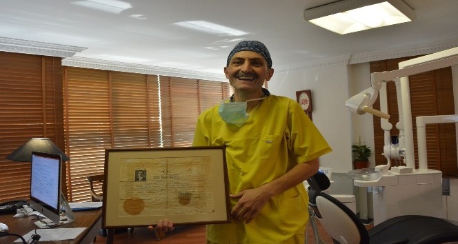 Türkiye’nin ilk diş hekimliği diplomalarından biri Denizli’den