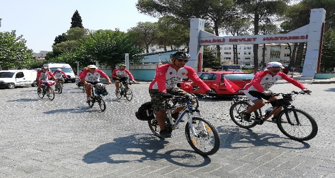 ’Büyük Taarruz’ bisikletçileri Salihli’ye ulaştı