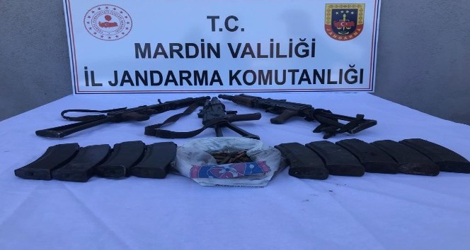 Mardin’de etkisiz hale getirilen teröristlere ait mühimmat ele geçirildi