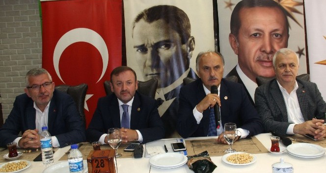 AK Parti Giresun Milletvekilleri basınla buluştu