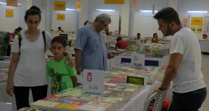 Maltepe Belediyesi Kitap Fuarı ‘Edebiyatın Eylül Durağı' Adıyla