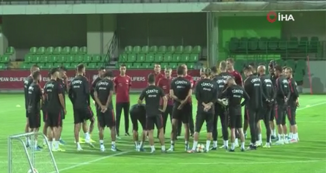 A Milli Futbol Takımı, Moldova maçına hazır