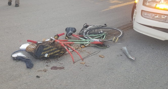 TIR’ın altında kalan bisiklet sürücüsü ağır yaralandı