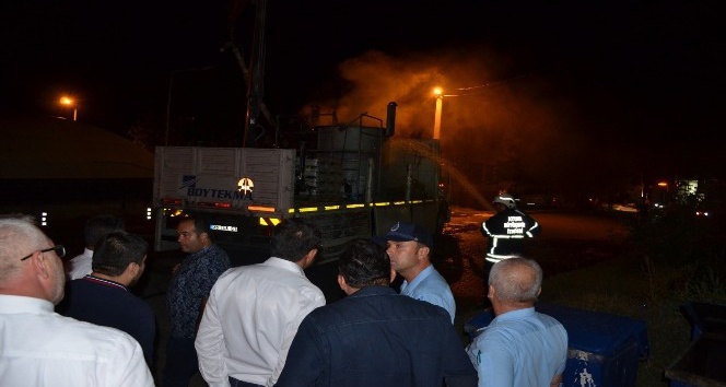 Nazilli’de boya yüklü kamyonda patlama meydana geldi, 5 kişi yaralandı
