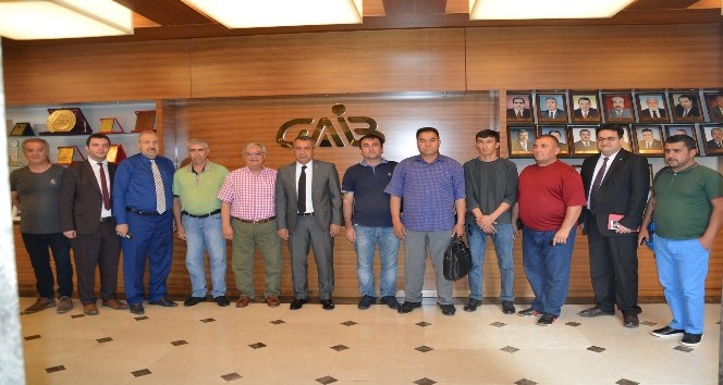 Tacikistanlı üreticiler Gaziantep’in ihracatını mercek altına aldı