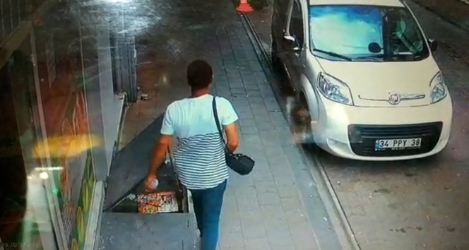 (ÖZEL) Fatih’te restorana giren hırsız para dolu çantayı böyle çaldı