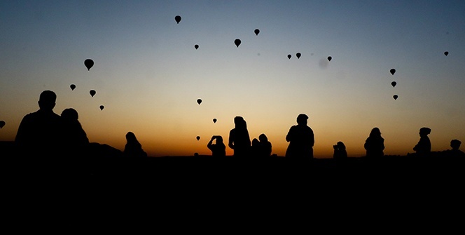 Kapadokya’da güneşin görsel şöleni
