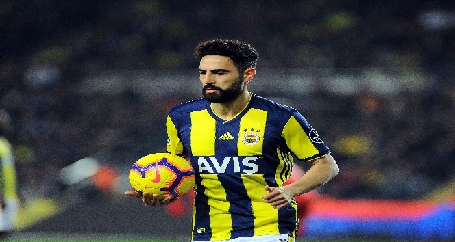 Fenerbahçe’de Mehmet Ekici TFF listesinde yer almadı