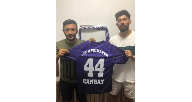 Ünlü rap şarkıcısı Vahap Canbay, Arapgirspor’a transfer oldu
