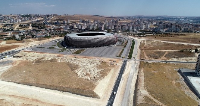 Büyükşehir’den Kalyon stadyumuna ikinci yol
